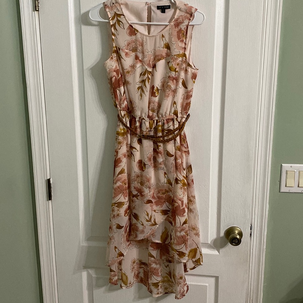 As U Wish high/low flower print belted dress  in Size Small. Perfect condition.
